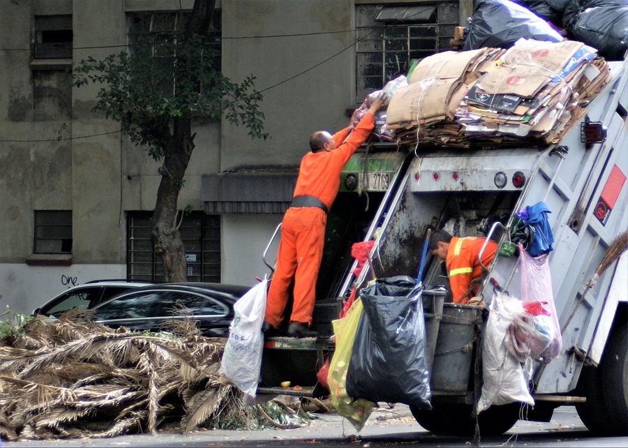 La  Basura, una Bomba de Tiempo