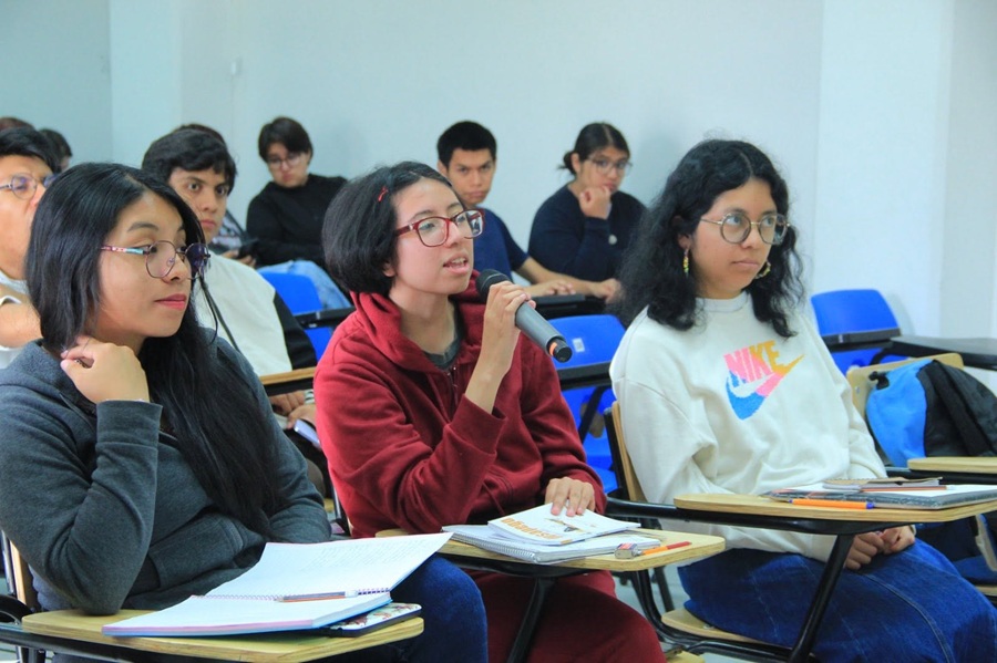 inicio-taller-de-literatura-derivada-en-filosofia-y-letras-uatx-alternativatlx