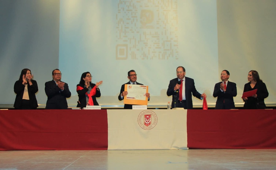 la-formacion-docente-fortalece-la-mision-transformadora-de-la-uatx-rector-alternativatlx