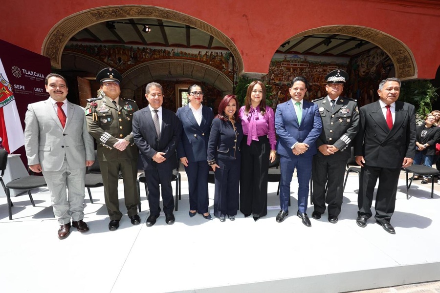 gobernadora-encabeza-fijacion-del-bando-solemne-de-fiestas-patrias-alternativatlx