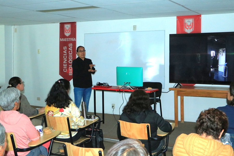 Aborda Círculo de Lectura de la UAIM-UATx Trayectorias de Mujeres que Trascienden por su Historia de Vida