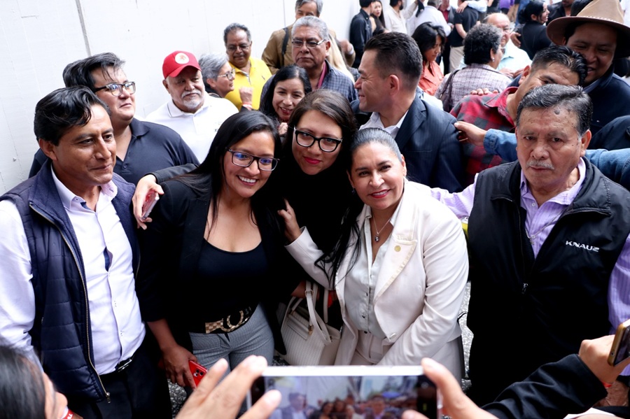 ana-lilia-rivera-llega-a-la-definicion-de-morena-con-ventaja-en-las-encuestas-alternativatlx