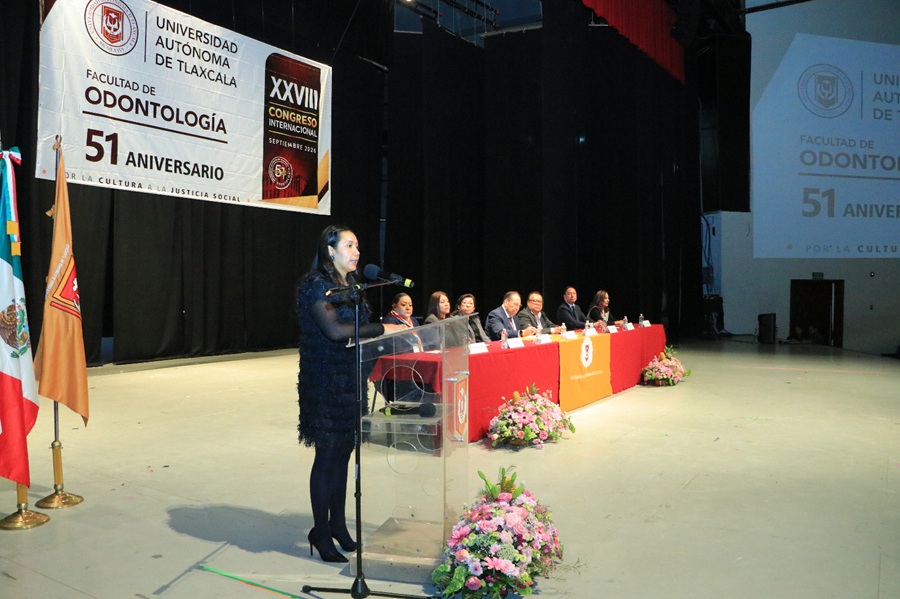 odontologia-se-posiciona-como-espacio-de-formacion-integral-conjugando-ciencia-tecnica-y-humanismo-rector-de-la-uatx-alternativatlx