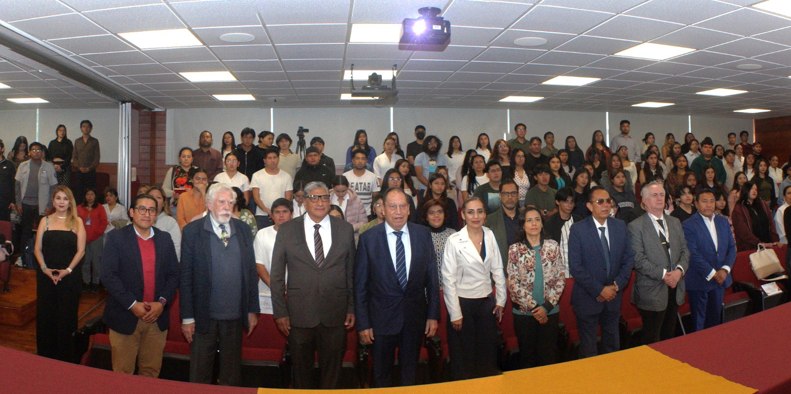 expertos-analizan-dilemas-eticos-en-torno-a-la-vida-y-su-etapa-final-invitados-por-la-uatx-y-cobiet-alternativatlx